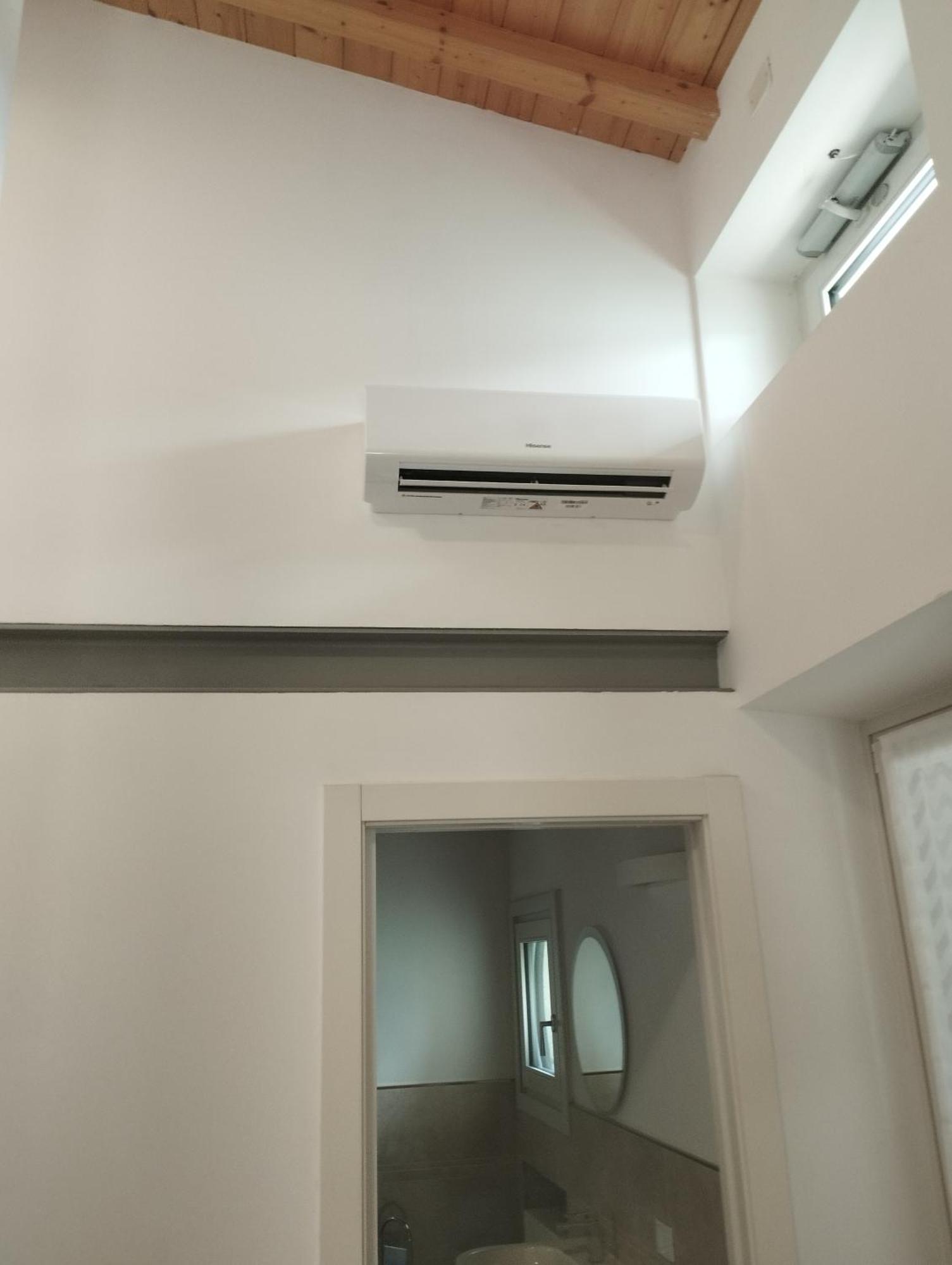 פיזונייה Lakefront Home Residenza Il Gallo In Riva Al Lago מראה חיצוני תמונה