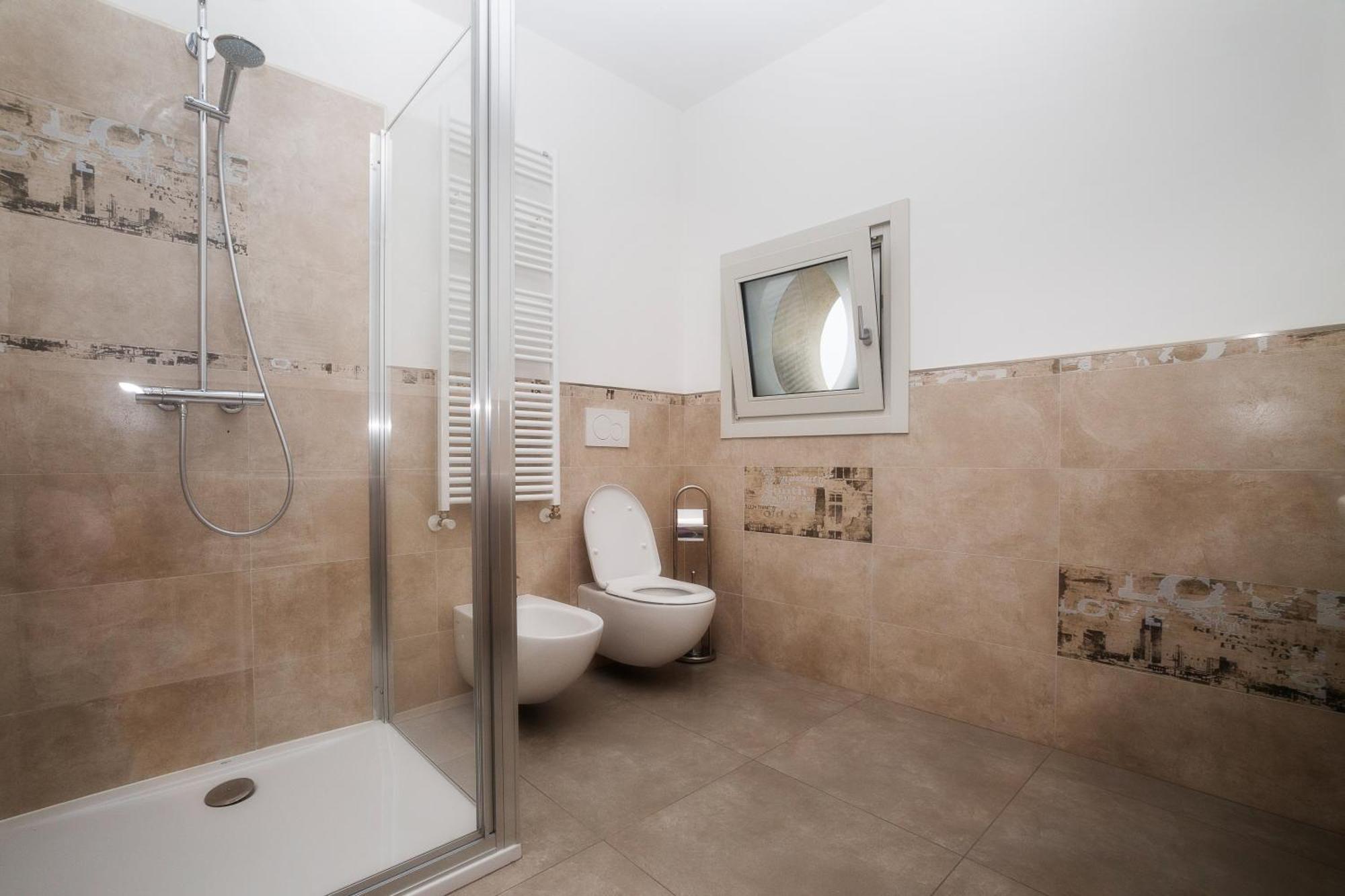 פיזונייה Lakefront Home Residenza Il Gallo In Riva Al Lago מראה חיצוני תמונה